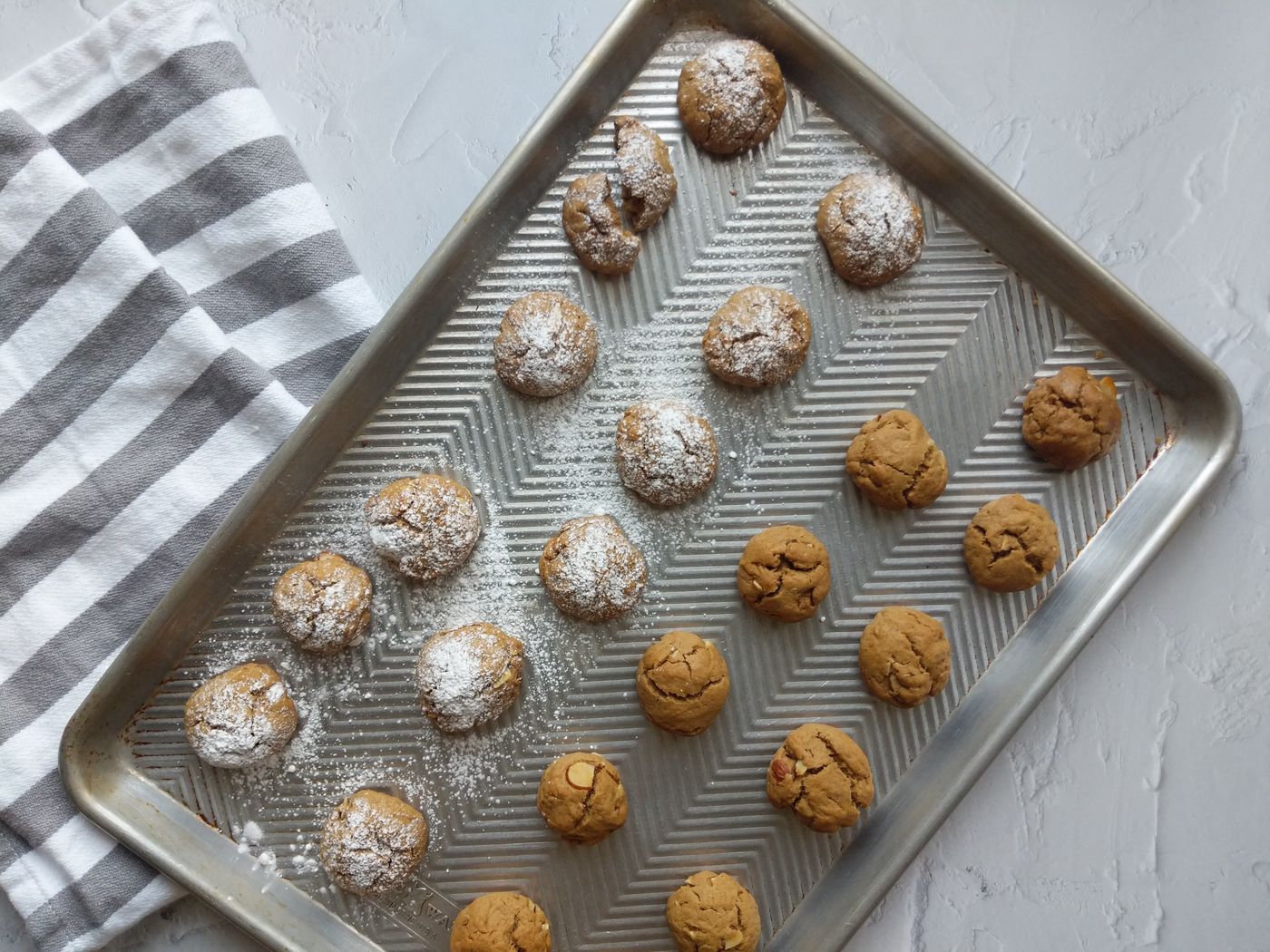 Baked cookies dusted with powdered sugar